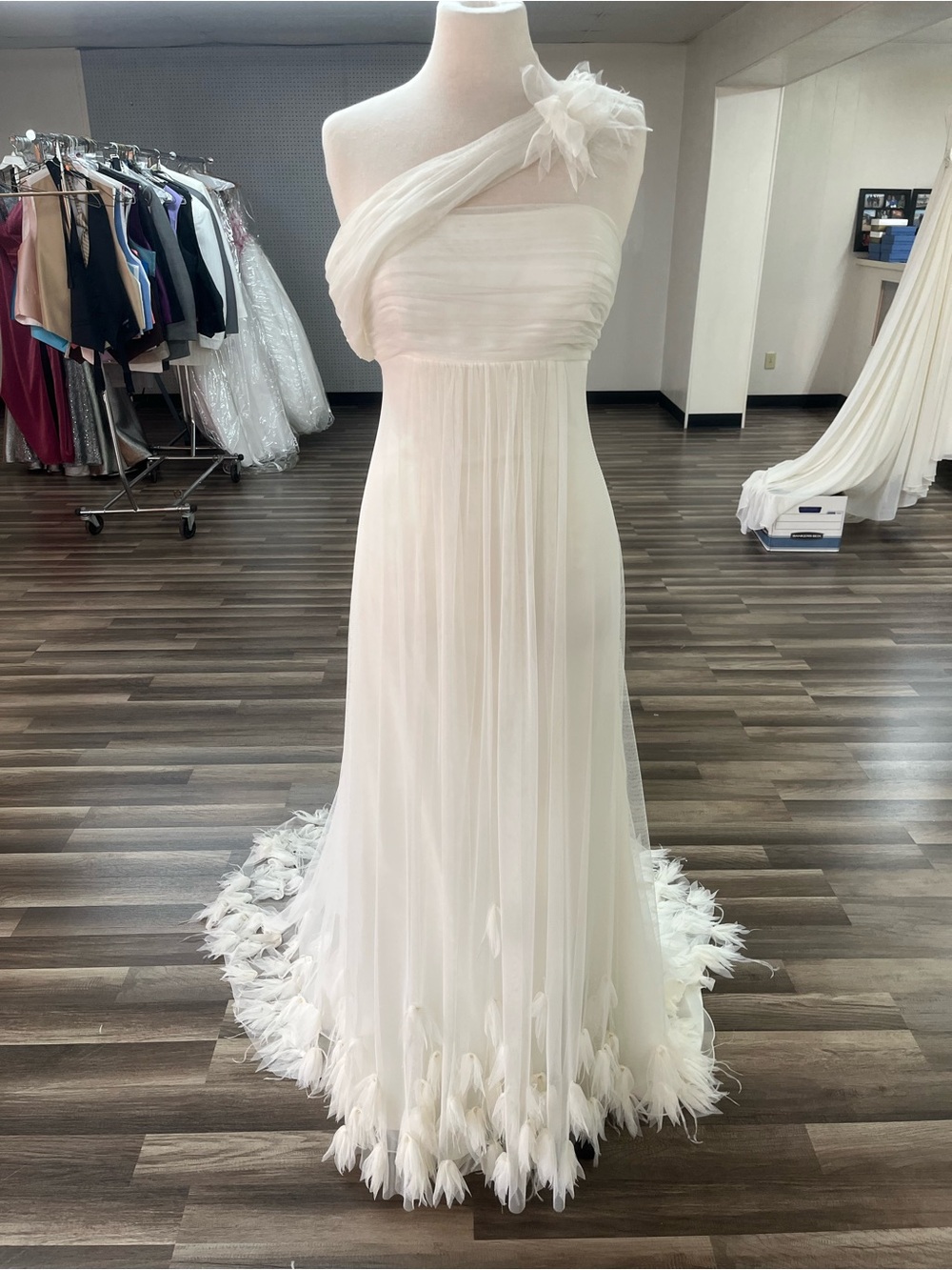 One-Shoulder Ivory Soft Tulle Feather Hem Gown